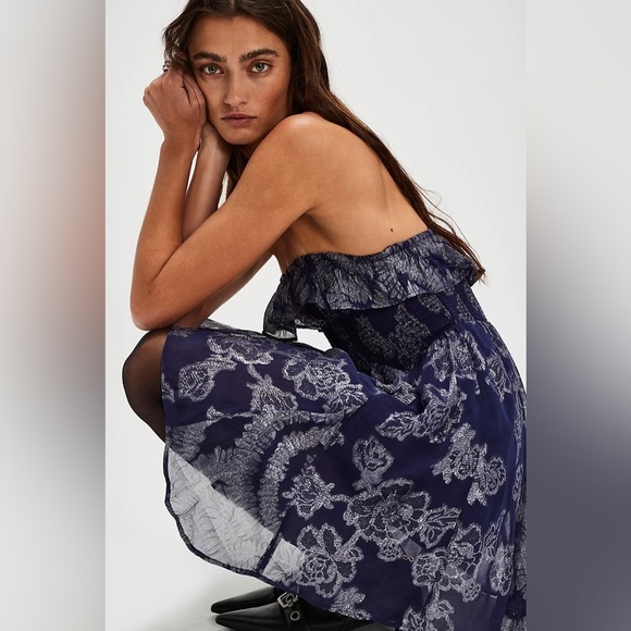 *NWOT* Free People Gardenia Mini Dress in Eclipse - Picture 2 of 8